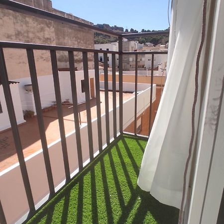 Luminoso Apartamento En Centro Del Pueblo Con Wifi Y A' A' Sagunto Bagian luar foto